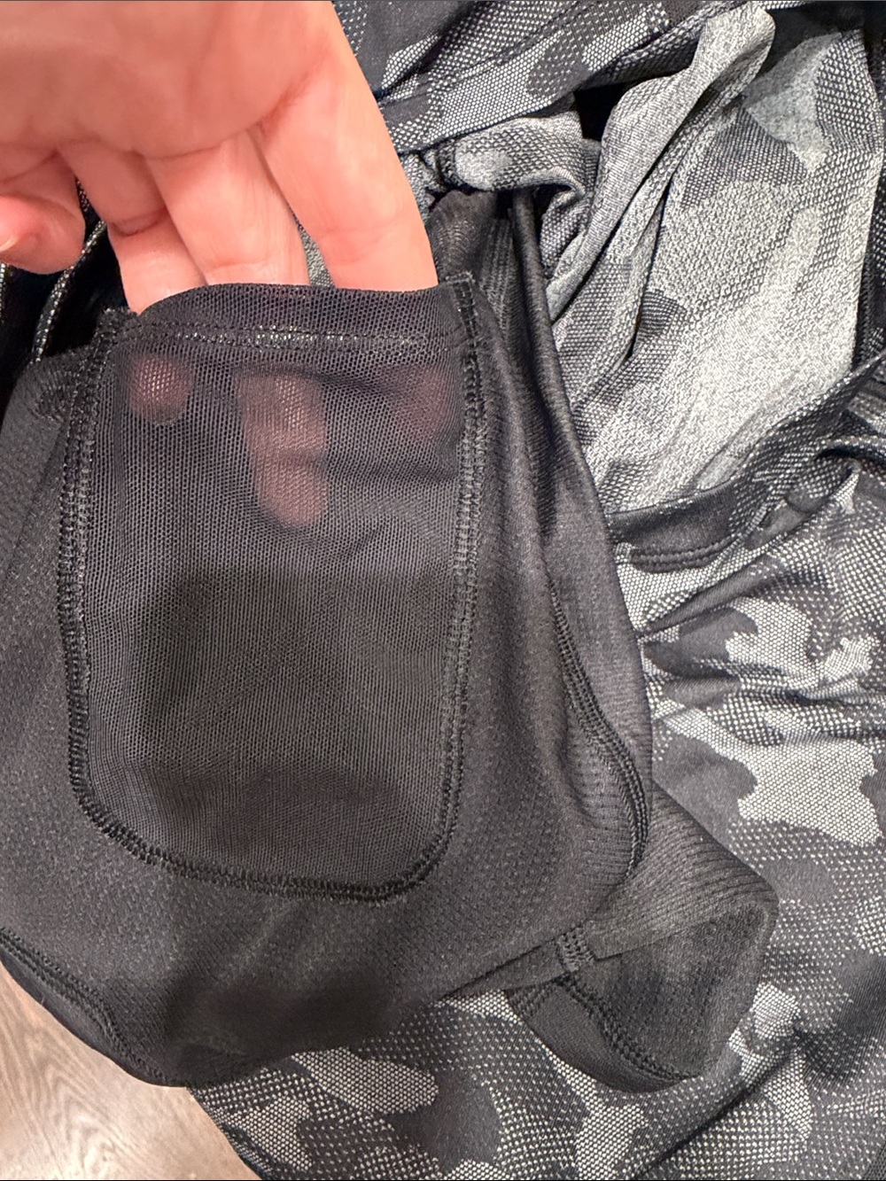 Lululemon Men's Pace Breaker 9” Lined Short Black Camo Performance Shorts - Picture 6 of 9